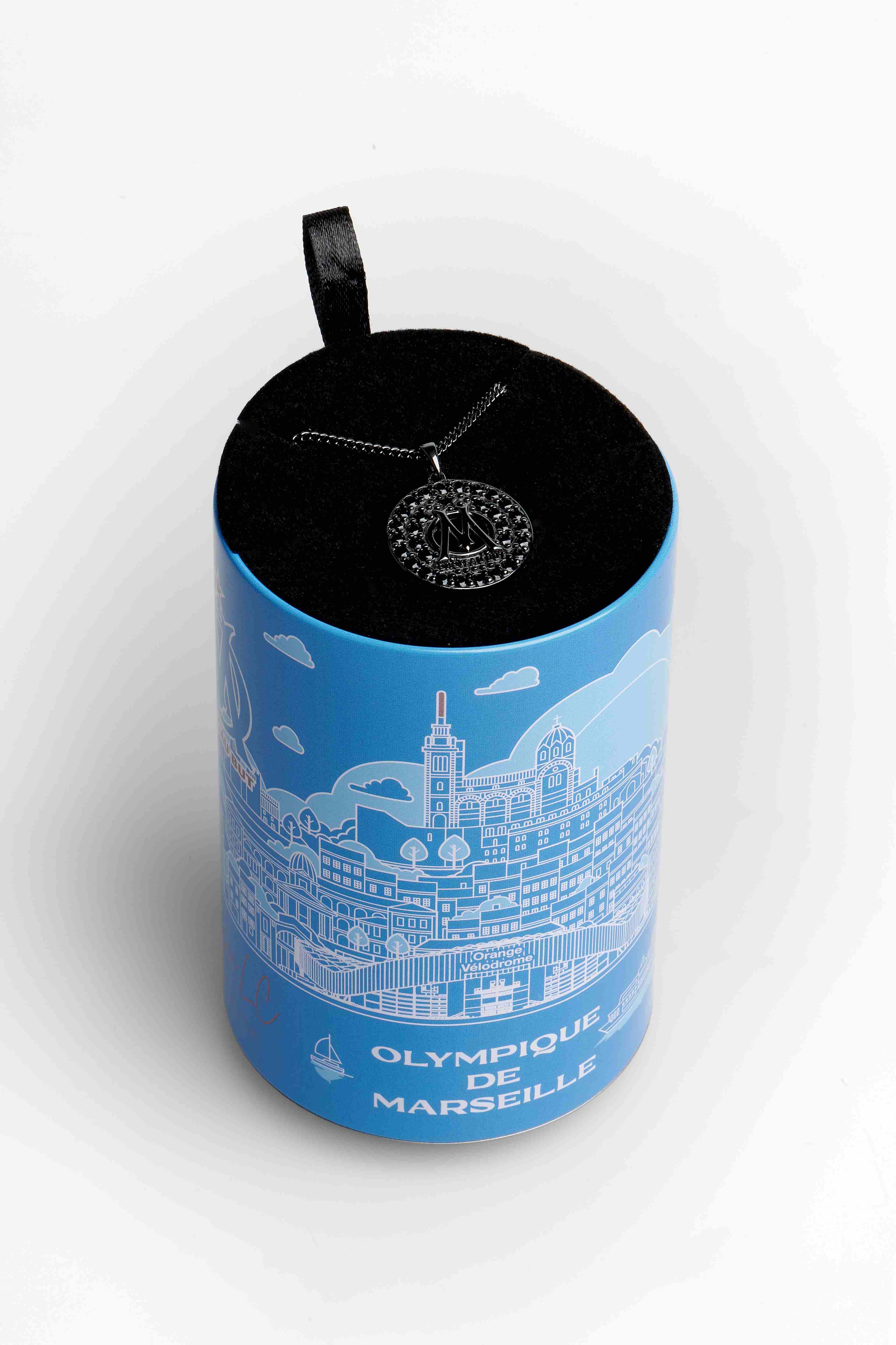 Collier pendentif rond So black Collection Olympique de Marseille